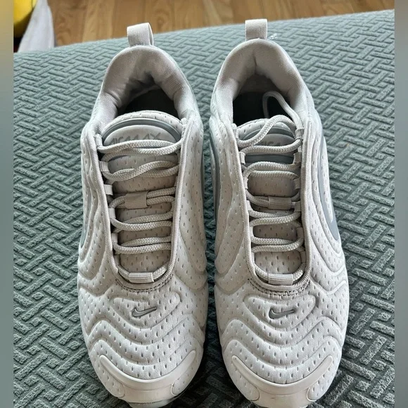 Nike Air Max 720 Vast Wolf Grey Women’s Size 7.5 - Picture 5 of 9